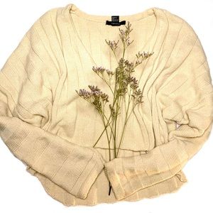 | F21 | Snugg Sweater |